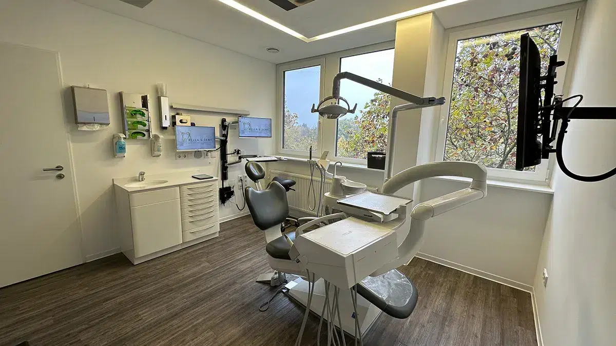 Praxis – Bella & Dent – Zentrum für Implantologie und Ästhetik - Bella & Dent Hanau